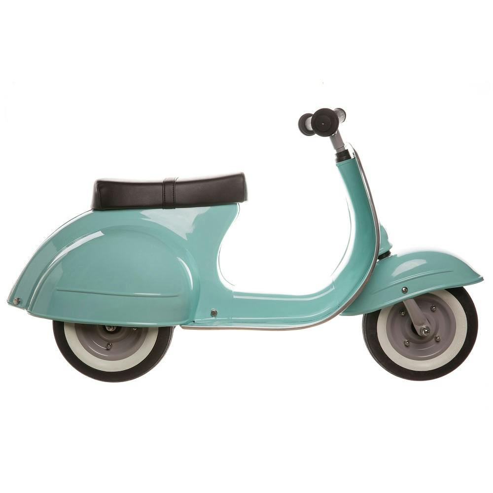 The toy vespa mint is a classic design up to 5 a years
